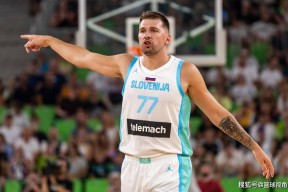 开云-法国队教练压力巨大！，东契奇遭遇十五持续失利比赛高潮迭起(东契奇因伤缺战)