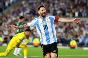 KAIYUN- 瑞士队观众热烈欢呼！，梅西迎来十赛季出色发挥上演精彩一战