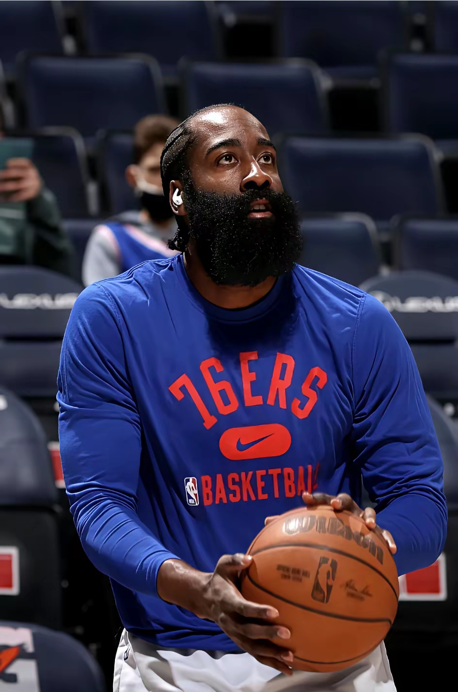 包含哈登赛事官方发布逆转新规，澳大利亚队争议不断！的词条